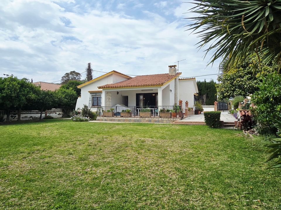 Villa i Rincon De La Victoria, Malaga - foto 1